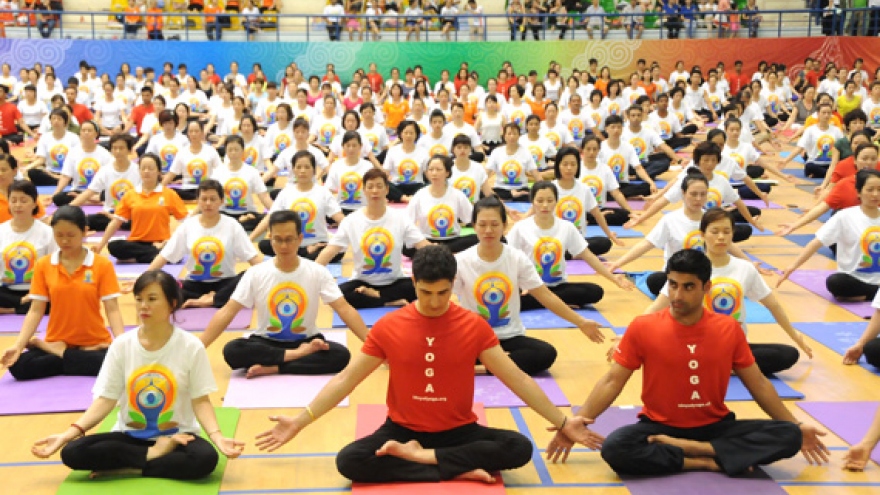 Vietnam celebrates 3rd International Yoga Day (June 21)