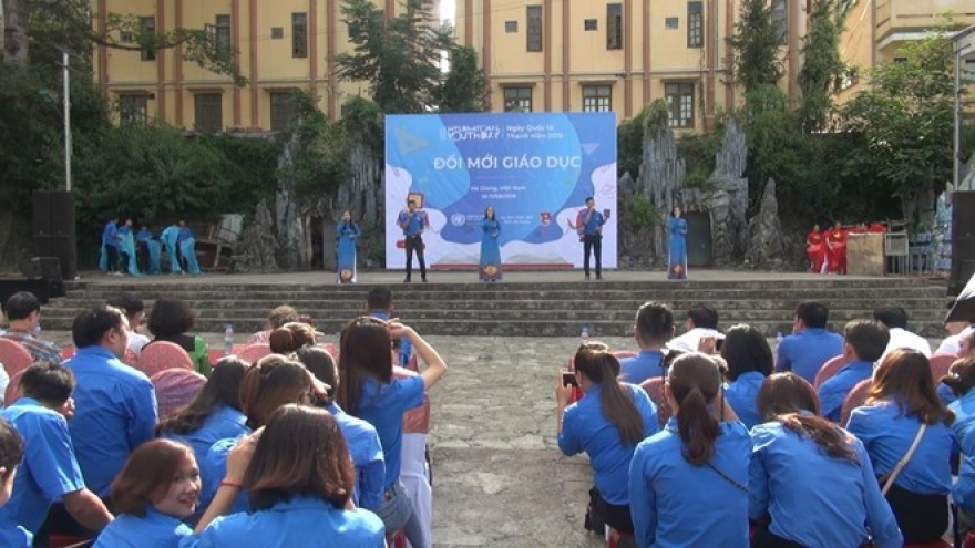 Youngsters encouraged to share views on educational reform