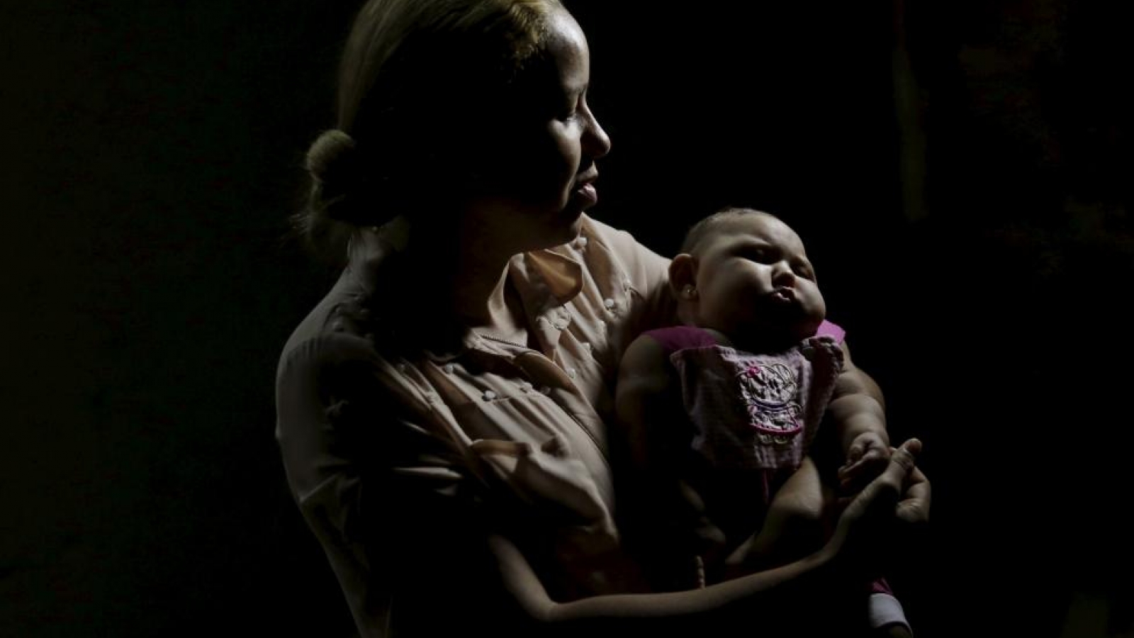 Race for Zika vaccine gathers momentum as virus spreads