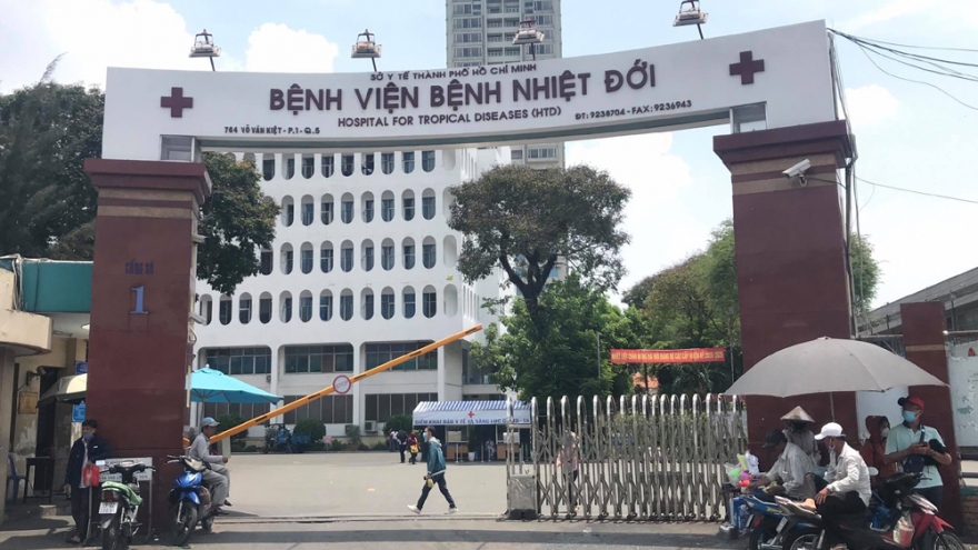 Phi công người Anh sẽ được chuyển sang BV Chợ Rẫy trong tối nay