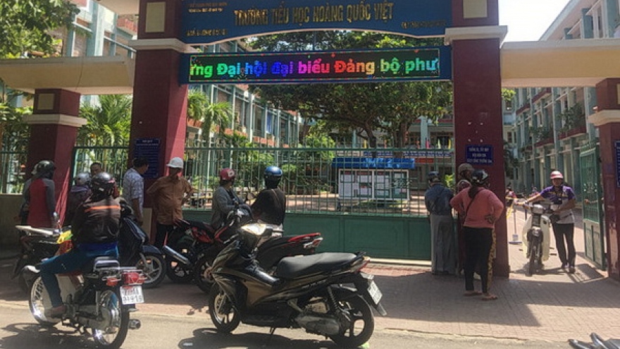 Bình Định: Phụ huynh tố giáo viên đánh học sinh bầm tím chân