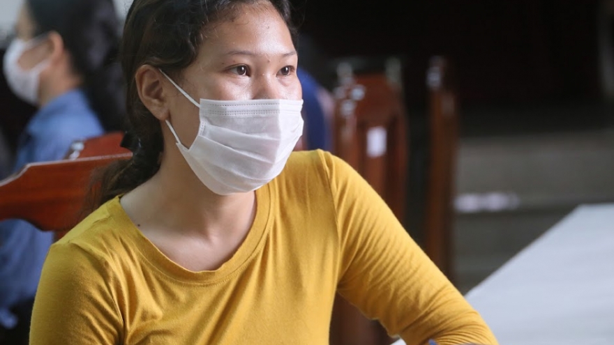 Nữ sinh ngành y giấu gia đình tham gia chống dịch Covid-19