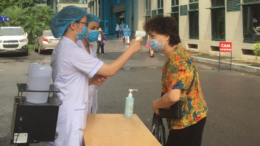 Ảnh: Các BV ở Hà Nội tăng cường kiểm soát lây nhiễm trong giai đoạn mới