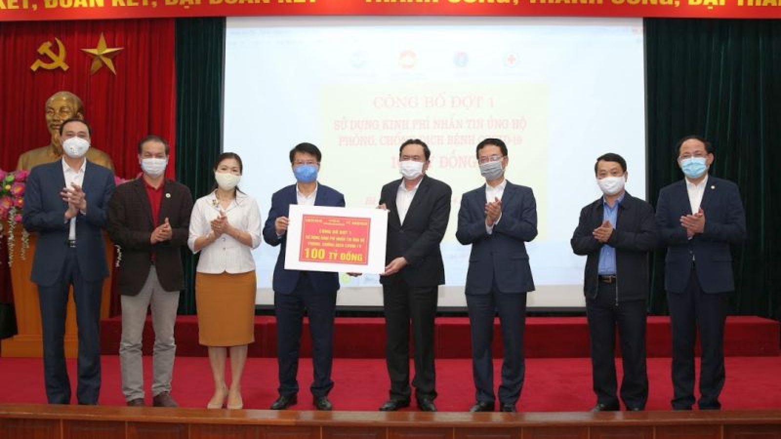 Bộ Y tế nhận phân bổ 100 tỷ đồng qua tin nhắn phòng chống Covid-19