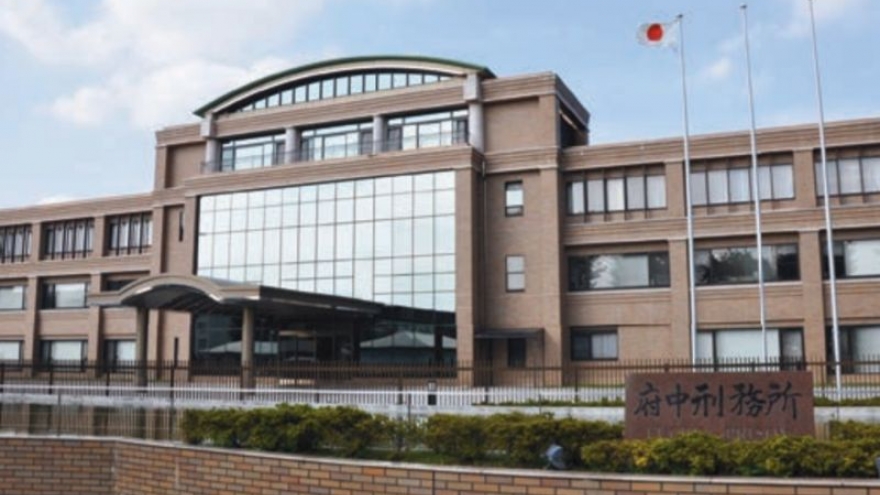 Cuộc chiến từ hai phía của nhà tù Nhật Bản trong đại dịch Covid-19