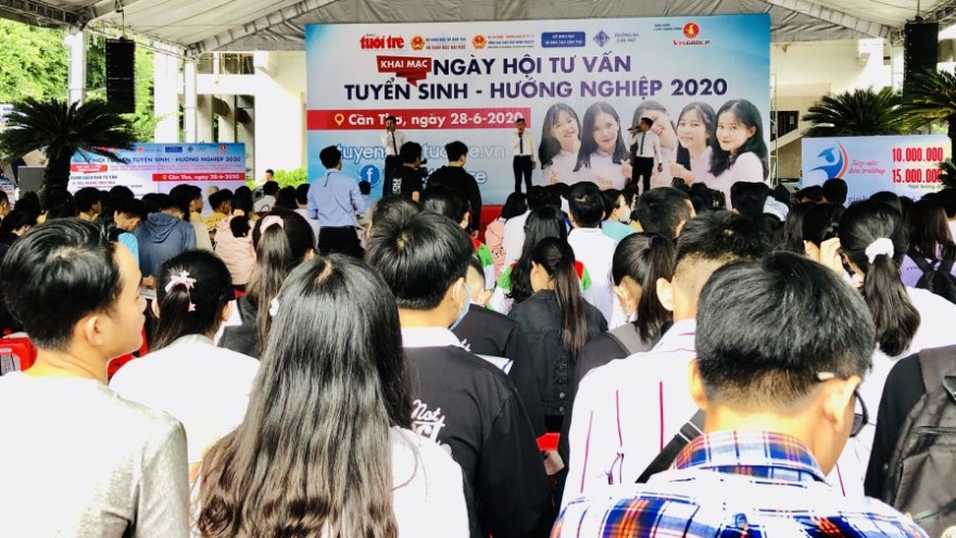 Sôi nổi Ngày hội Tư vấn tuyển sinh, định hướng nghề nghiệp năm 2020