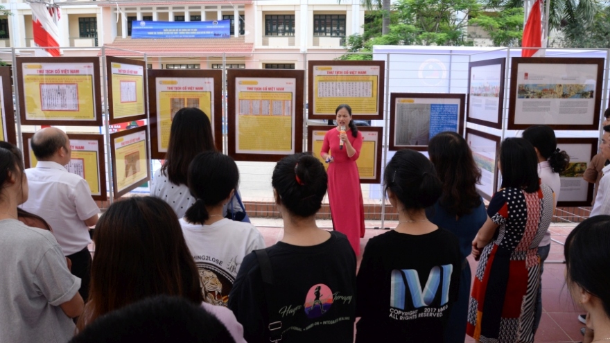 Khai mạc triển lãm Hoàng Sa, Trường Sa của Việt Nam tại Sơn La