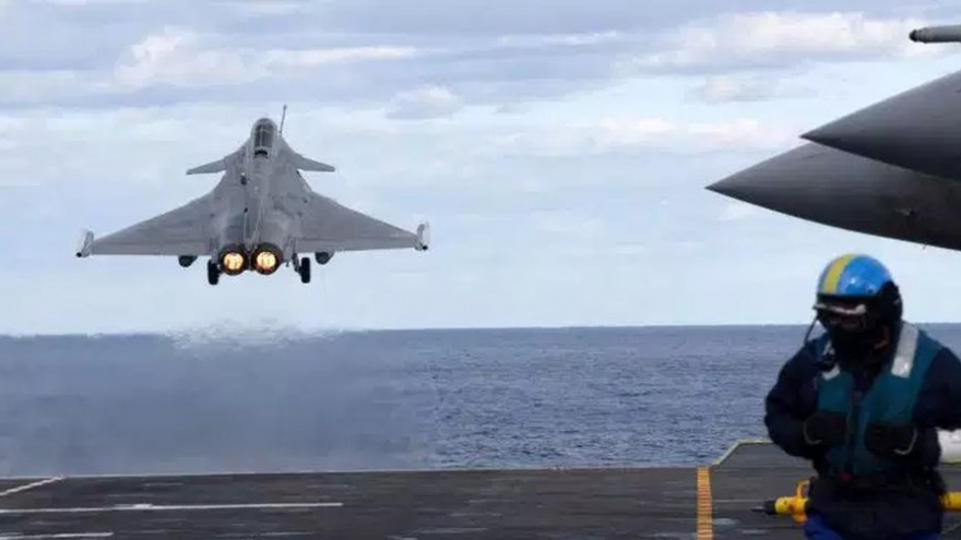 Pháp rút khỏi một chiến dịch của NATO vì mâu thuẫn với Thổ Nhĩ Kỳ