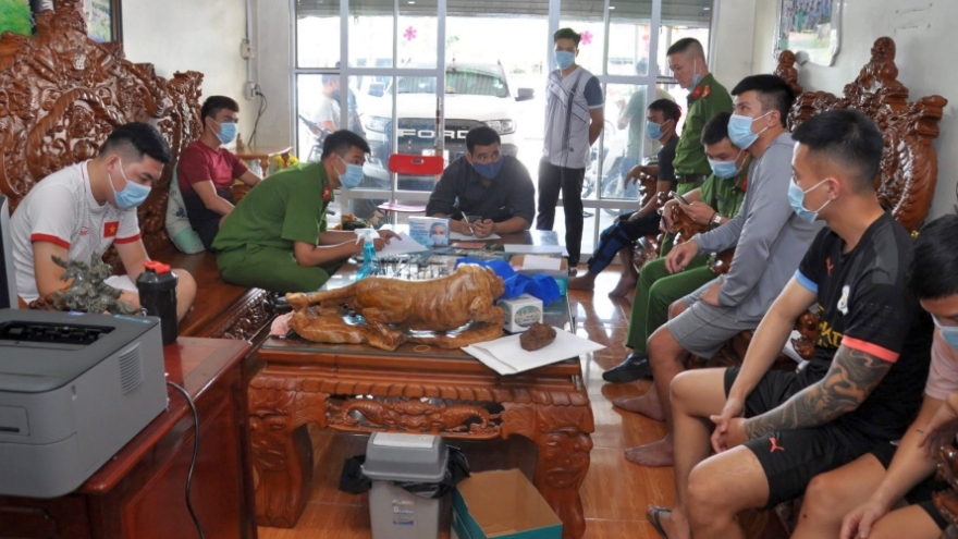 Nóng 24h: Thủ đoạn hoạt động của đường dây cá độ bóng đá nghìn tỷ