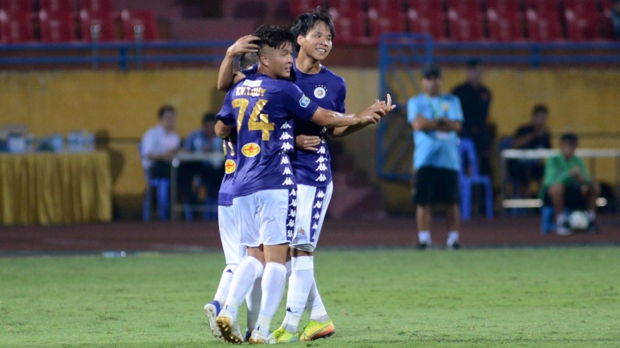 Toàn cảnh: Hà Nội FC thắng dễ Đồng Tháp dù Quang Hải, Hùng Dũng "im tiếng"