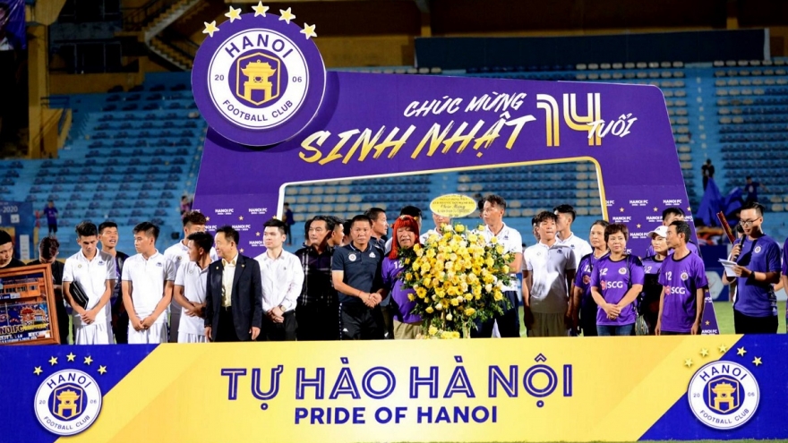 Hà Nội FC vinh danh bầu Hiển, tổ chức lễ kỷ niệm 14 năm thành lập