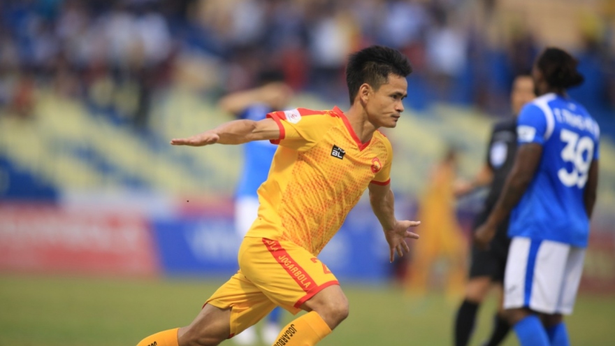 Đình Tùng tỏa sáng, Thanh Hóa thắng trận thứ ba liên tiếp