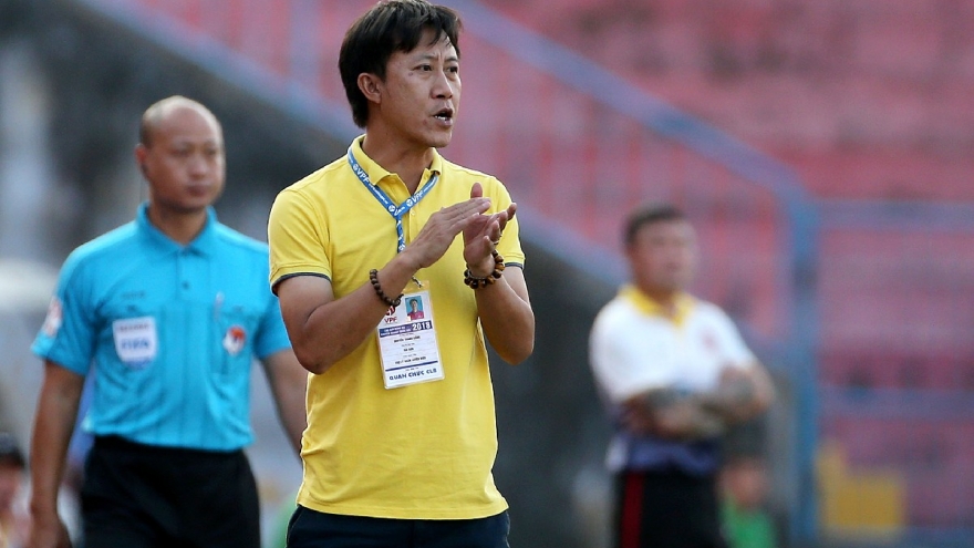 Cầu thủ đội dẫn đầu V-League xúc động khi sắp “đối đầu” thầy cũ
