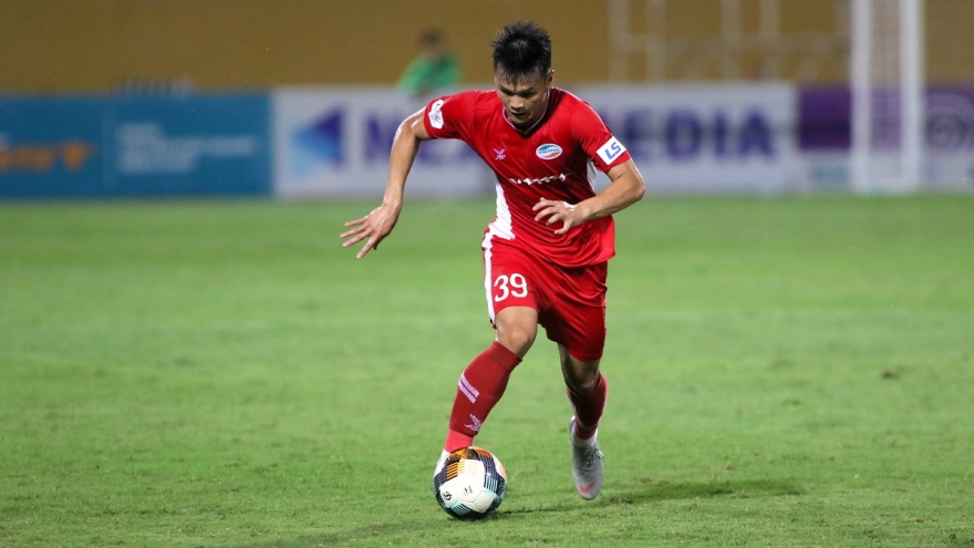 Clip: Bàn thắng đầu tiên ở V-League của sao trẻ từng dự U20 World Cup