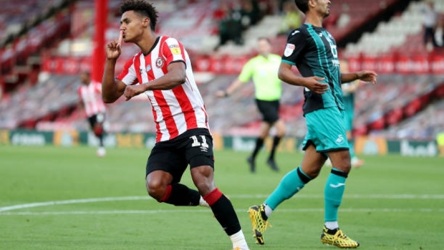 “Đội bóng vô danh” chỉ còn cách Ngoại hạng Anh một trận đấu