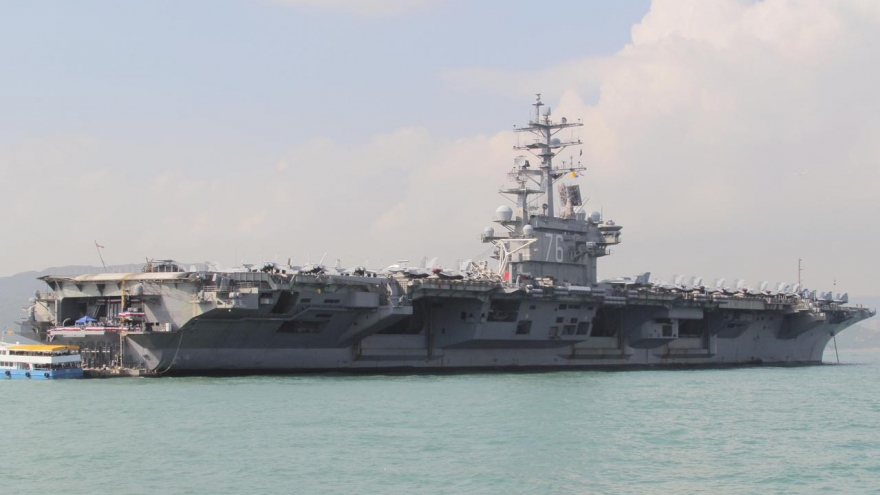 Tàu sân bay USS Ronald Reagan của Mỹ diễn tập trên Biển Đông