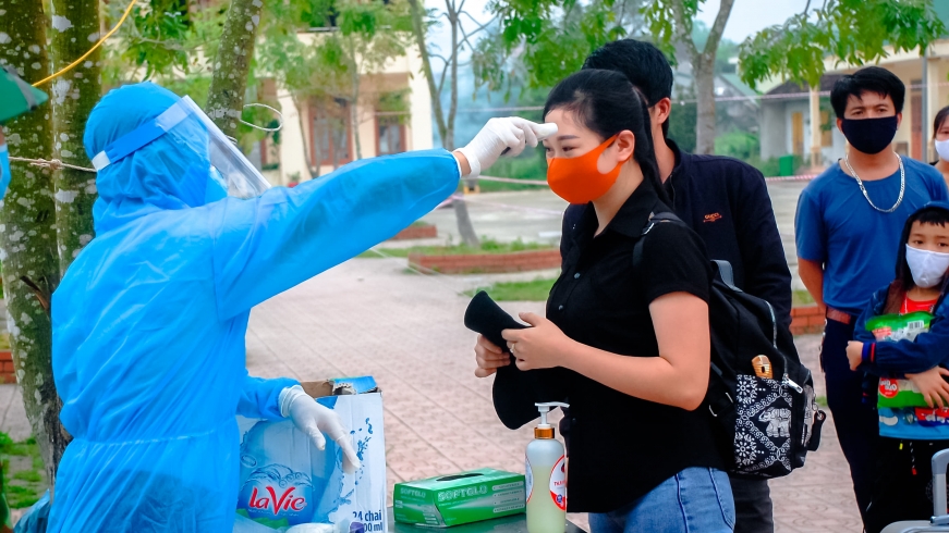 Thêm 300 công dân Nghệ An hoàn thành cách ly trở về địa phương