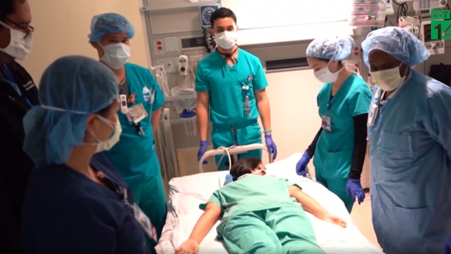 Vì sao các bệnh nhân Covid-19 nên được đặt nằm sấp?