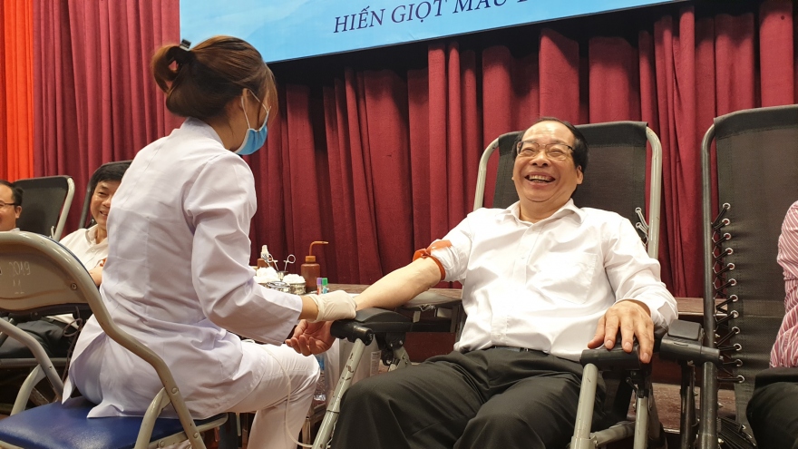 317 đơn vị máu thu được từ ngày hội hiến máu “Nắng hồng 2020”