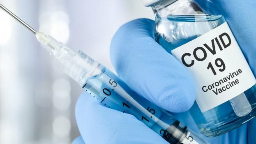 Anh thử nghiệm vaccine Covid-19 với 10.000 người lớn và trẻ em