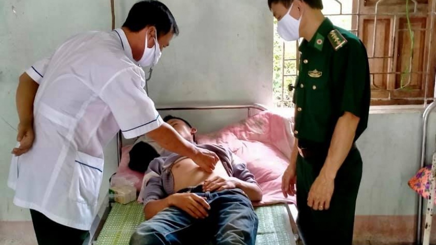 Cứu kịp thời nam thanh niên ăn lá ngón vì mâu thuẫn gia đình