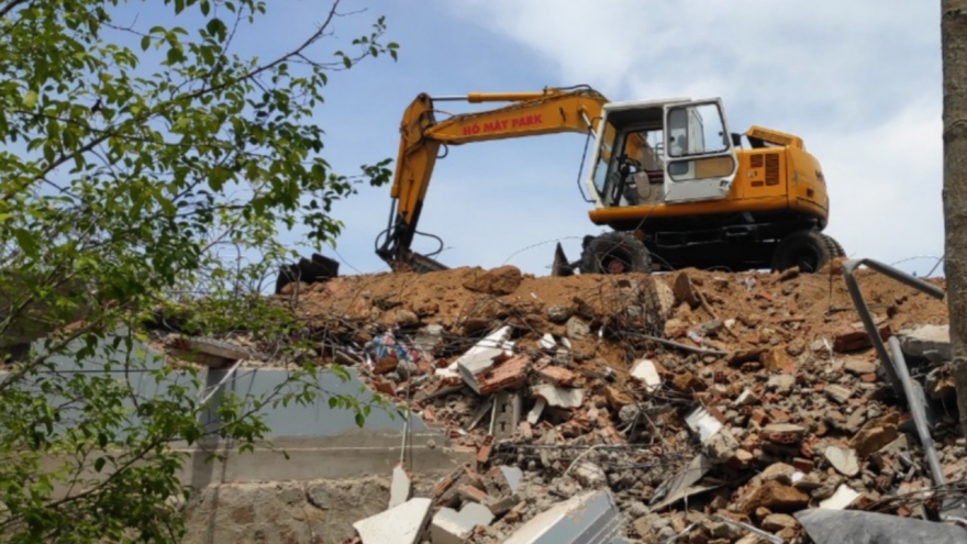 Tháo dỡ biệt thự không phép ở Vũng Tàu nhiều lần trì hoãn