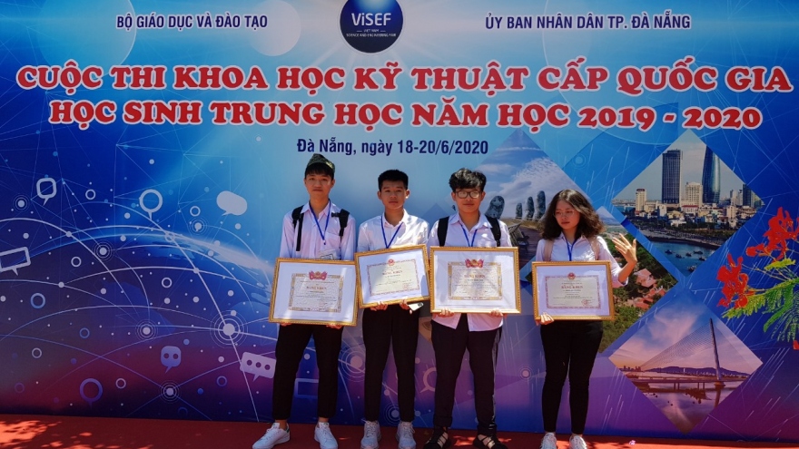 Học sinh Lào Cai dẫn top đầu Cuộc thi Khoa học Kỹ thuật cấp quốc gia