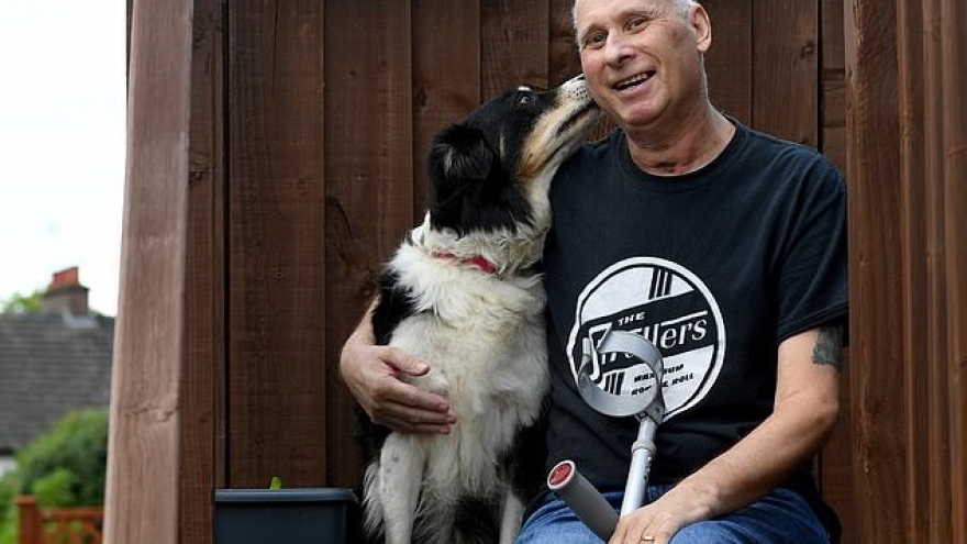 Từ 1% cơ hội sống sót, bệnh nhân Covid-19 người Anh hồi phục thần kỳ