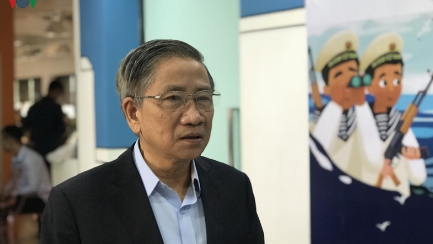 “Tiêu cực ở đâu cũng có, đề xuất bán trường chuyên là cực đoan”