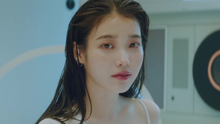 IU chính thức tung siêu phẩm MV “Eight” kết hợp với BTS Suga
