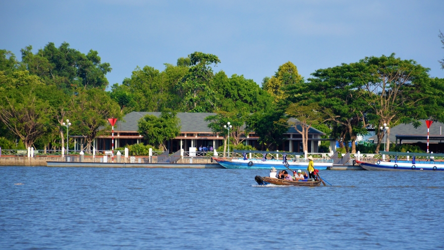 Tận dụng phát triển du lịch liên vùng gắn với quảng bá điểm đến an toàn
