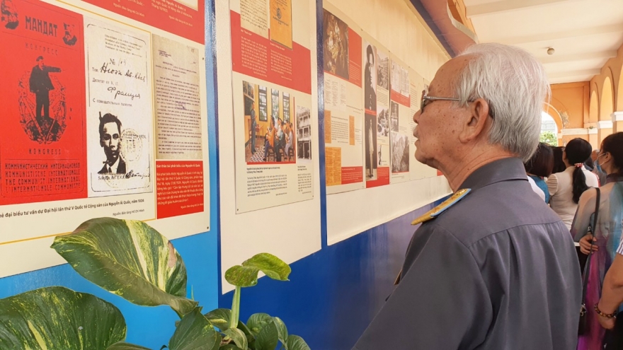 Khai mạc chuyên đề “Hồ Chí Minh -  Những nét phác họa chân dung“