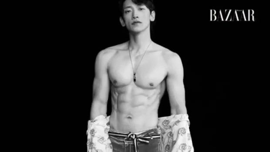 Ngắm thân hình 6 múi “đẹp như tạc tượng” của Bi Rain sau khi giảm 10 kg