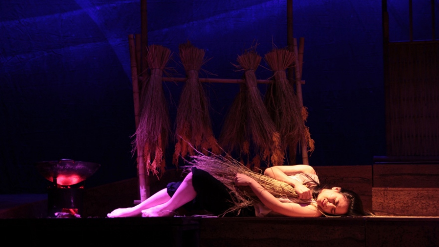 Nhà hát Kịch Việt Nam kéo khán giả trở lại với vở diễn “Điều còn lại“