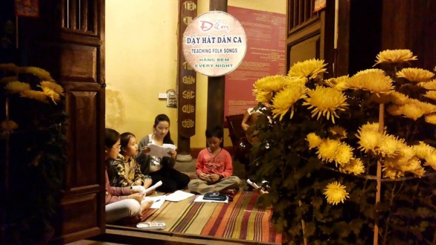 Lớp học hát dân ca xứ Quảng giữa lòng phố cổ Hội An