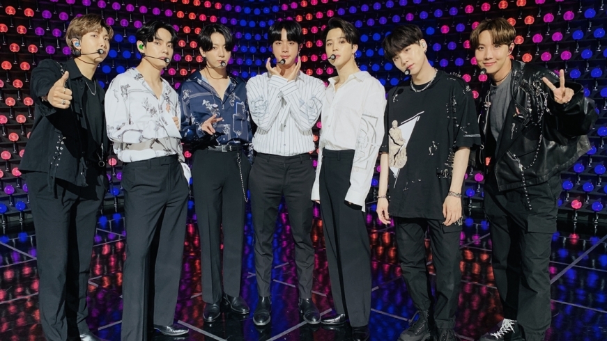 BTS gây bão với concert online “Bang Bang Con” thu hút hơn 750.000 người xem