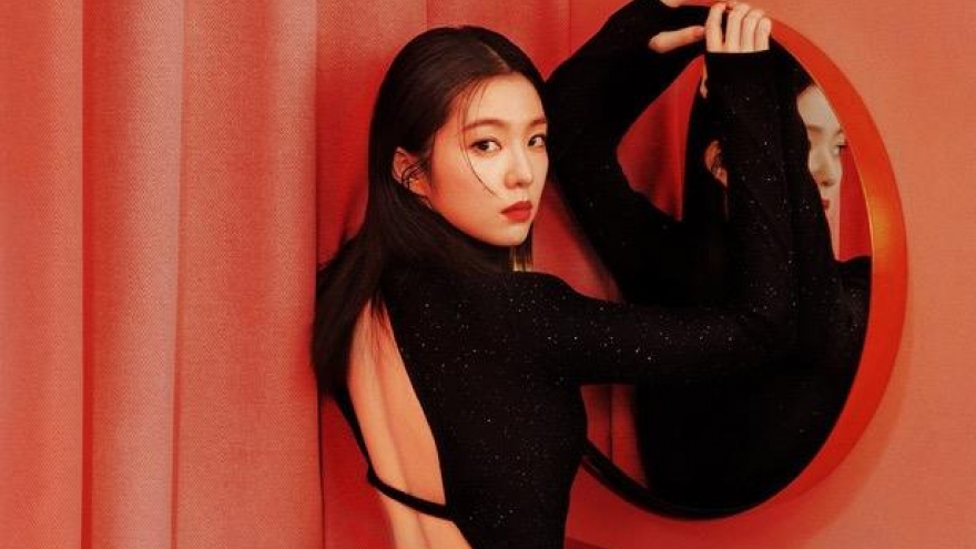 Irene (Red Velvet) hở bạo với lưng trần quyến rũ trong teaser mới