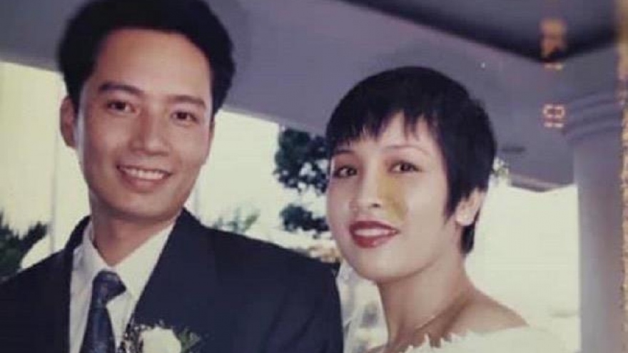 Mỹ Linh nhắc kỷ niệm đám cưới: Tự trang điểm, mang khăn voan như đi hát