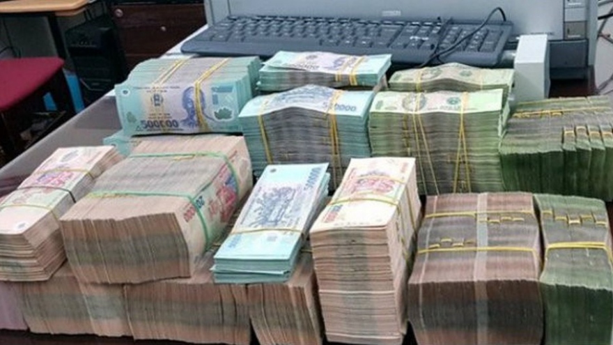 Nghịch lý doanh nghiệp “khát” vốn, ngân hàng lại thừa tiền