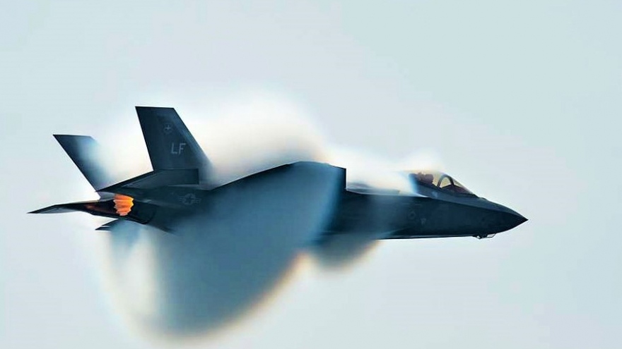 Những đánh giá bi quan về chiến đấu cơ tàng hình F-35