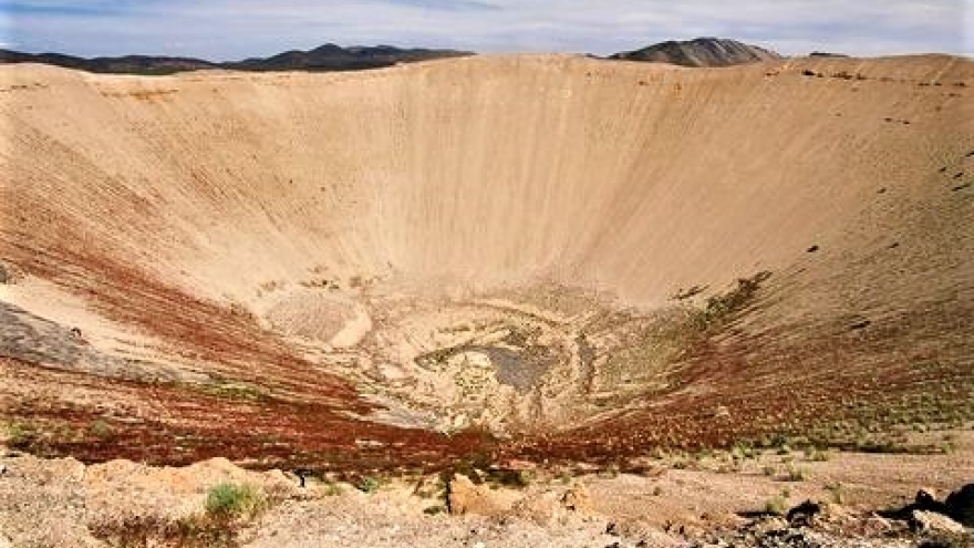 Popular Mechanics: Mỹ không bao giờ nên thử thêm hạt nhân