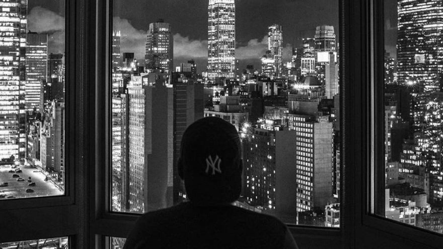 Du lịch thế giới qua... khung cửa sổ thời dịch Covid-19