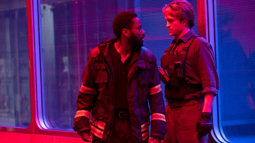 Bom tấn “Tenet” của Christopher Nolan tung trailer hành động mãn nhãn