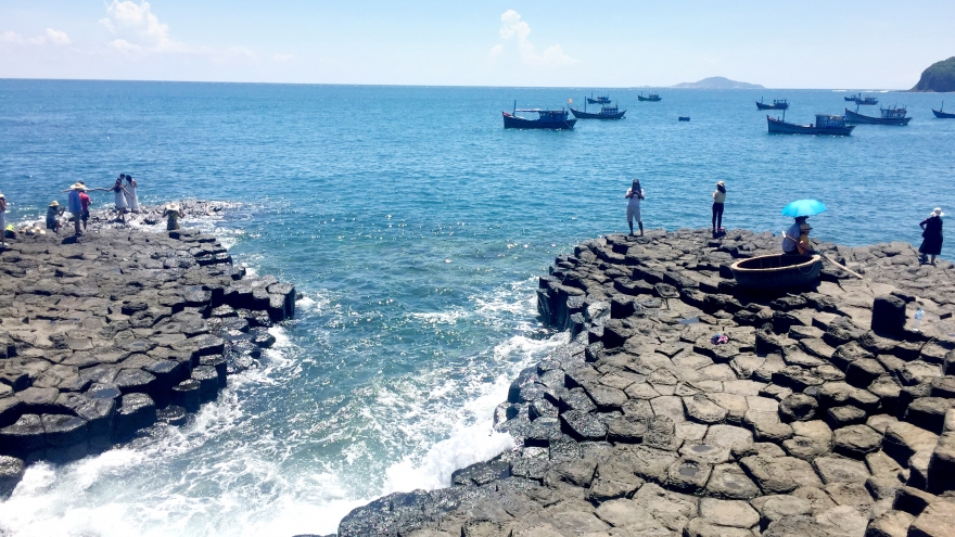 Phú Yên - Tuyệt tác kỳ diệu của thiên nhiên