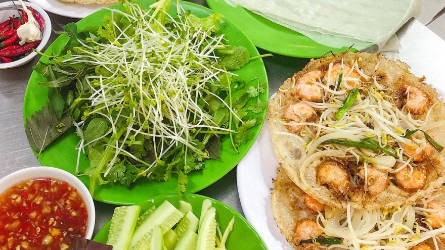 Gợi ý lịch trình ăn uống ở Quy Nhơn trong 24 giờ