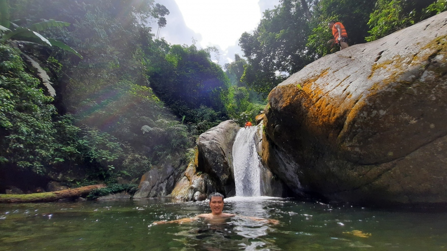 Chinh phục suối Cửa Tử - cung đường trekking hấp dẫn ở Thái Nguyên
