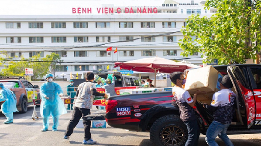 Những ông chủ làm 'bốc vác' chống dịch ở Đà Nẵng