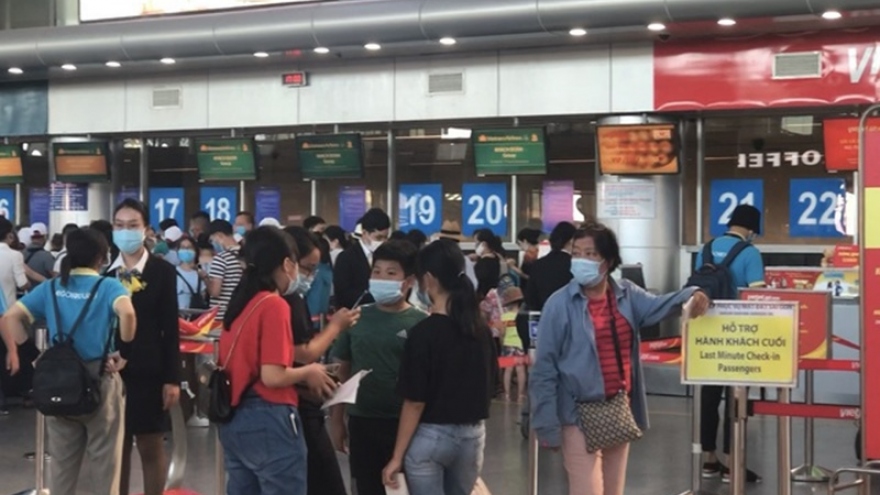 Lên phương án vận chuyển gần 1.700 du khách “mắc kẹt” rời Đà Nẵng