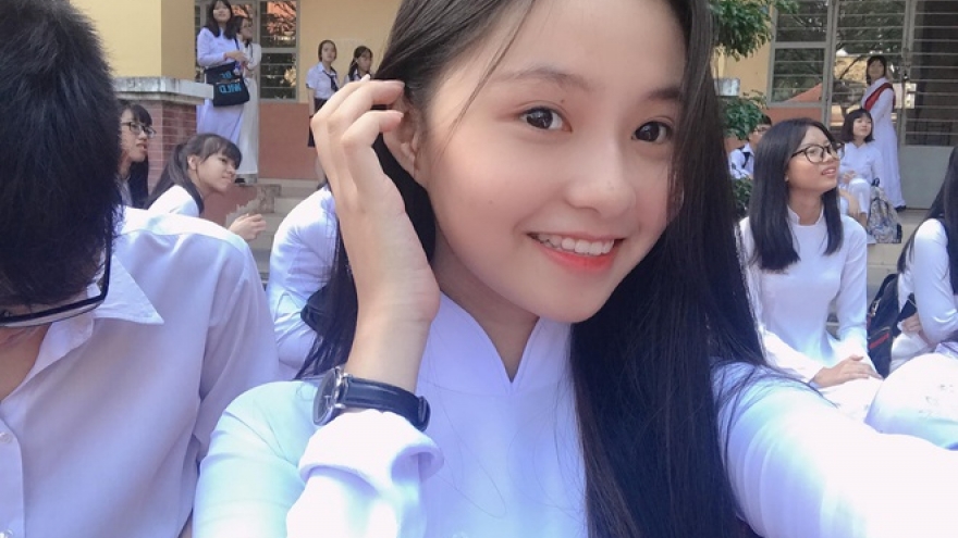 Nữ sinh 10X Bến Tre thi Hoa hậu Việt Nam
