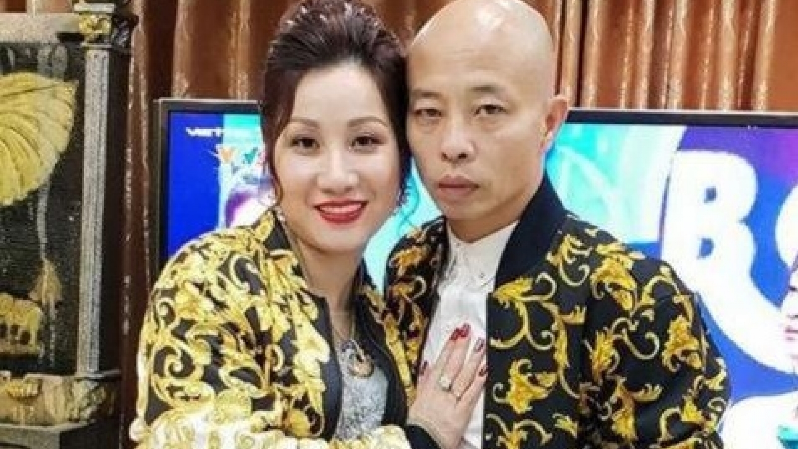 Vợ chồng Đường Nhuệ hành hung phụ xe: Bồi thường 95 triệu